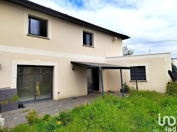 maison à Saint-Etienne-du-Rouvray (76)