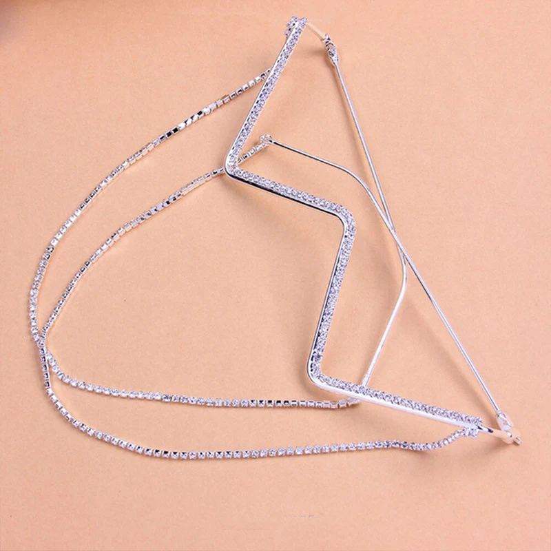 Luxe brilmontuur met strass franjes Europees en Amerikaans sieraden, een opvallend accessoire voor een stijlvolle look.