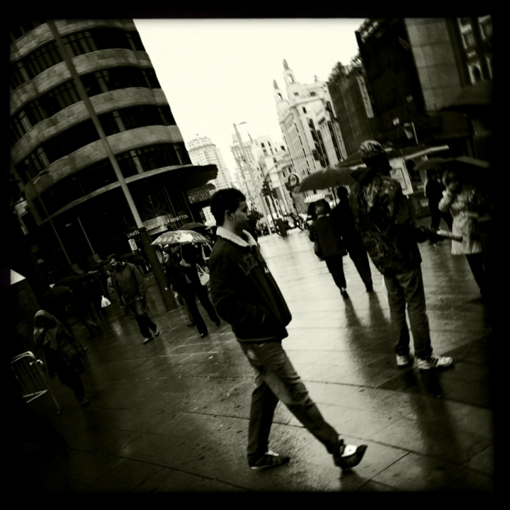 Madrid, Callao, un giorno di pioggia di kabir