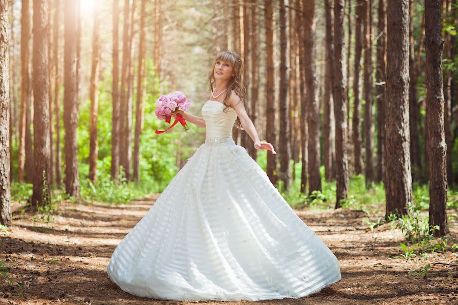 Wedding photographer Milena Svetlaya (milenasvetlaya). Photo of 4 April 2016