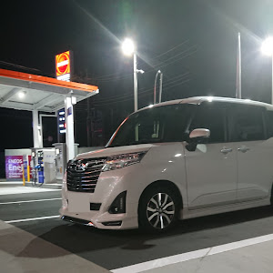 ルーミーカスタム