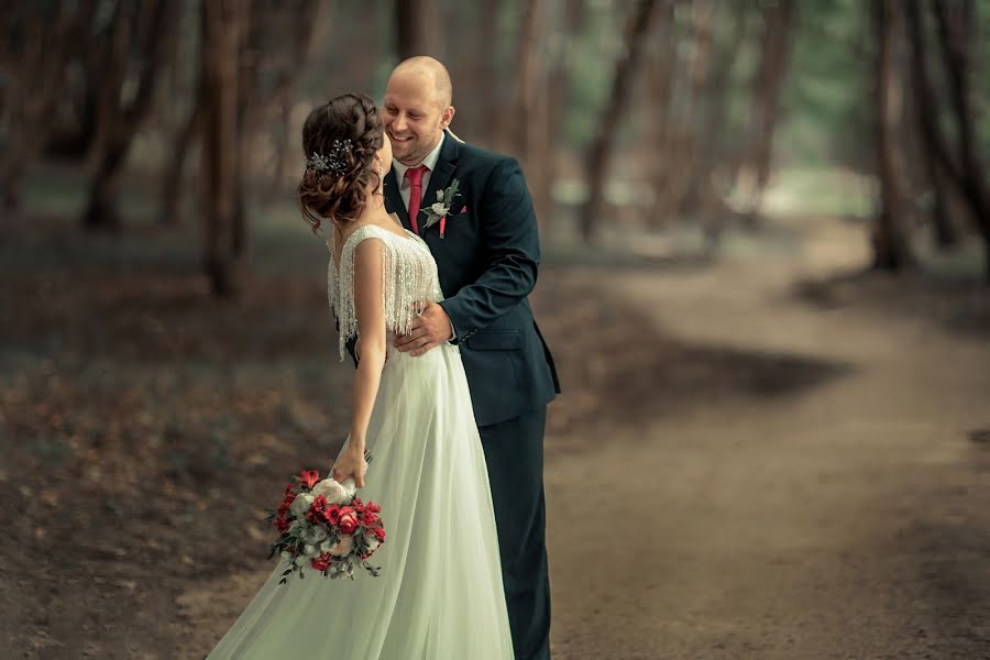 Fotografo di matrimoni Anna Zhdanova (annajhdanova). Foto del 9 ottobre 2018