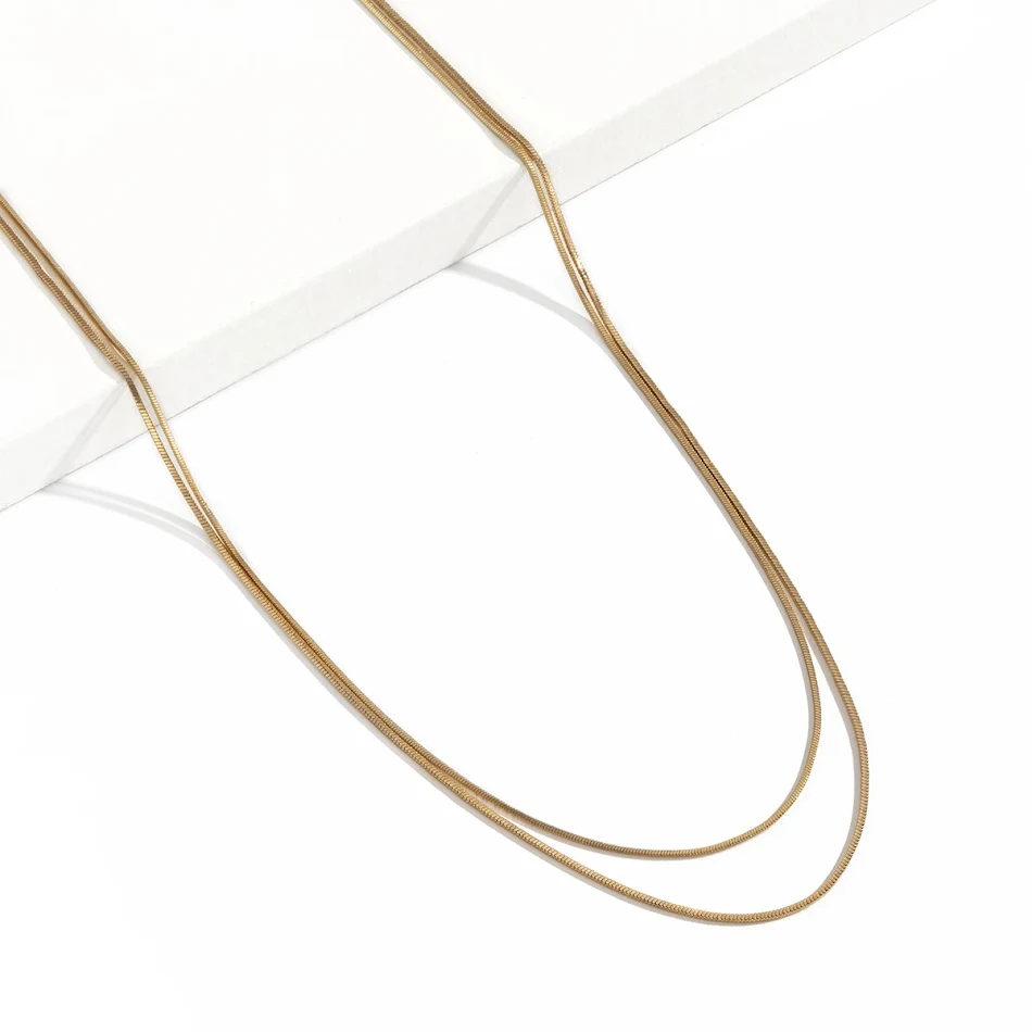 Modieuze gelaagde tailleketting, populaire mode-ornament. Accentueer je taille en voeg stijl toe aan je look met dit veelzijdige en trendy accessoire.