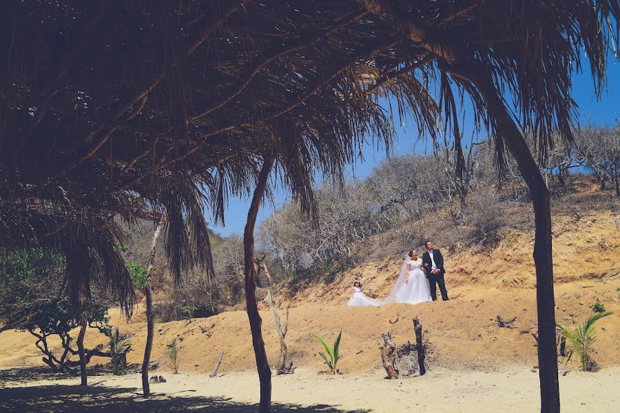 Photographe de mariage Toniee Colón (toniee). Photo du 9 avril 2018