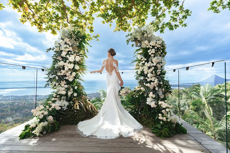 Fotógrafo de casamento Nastya Shugina (mauritiusphotog). Foto de 20 de janeiro 2023