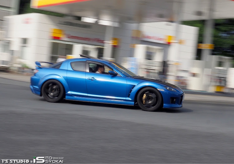 RX-8のエイトの日・伊藤笑会・絆・ジジに関するカスタム事例の投稿画像1枚目