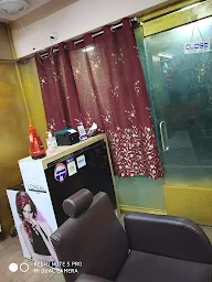 Fsansaria Unisex Parlour & Hair Fixing photo 6