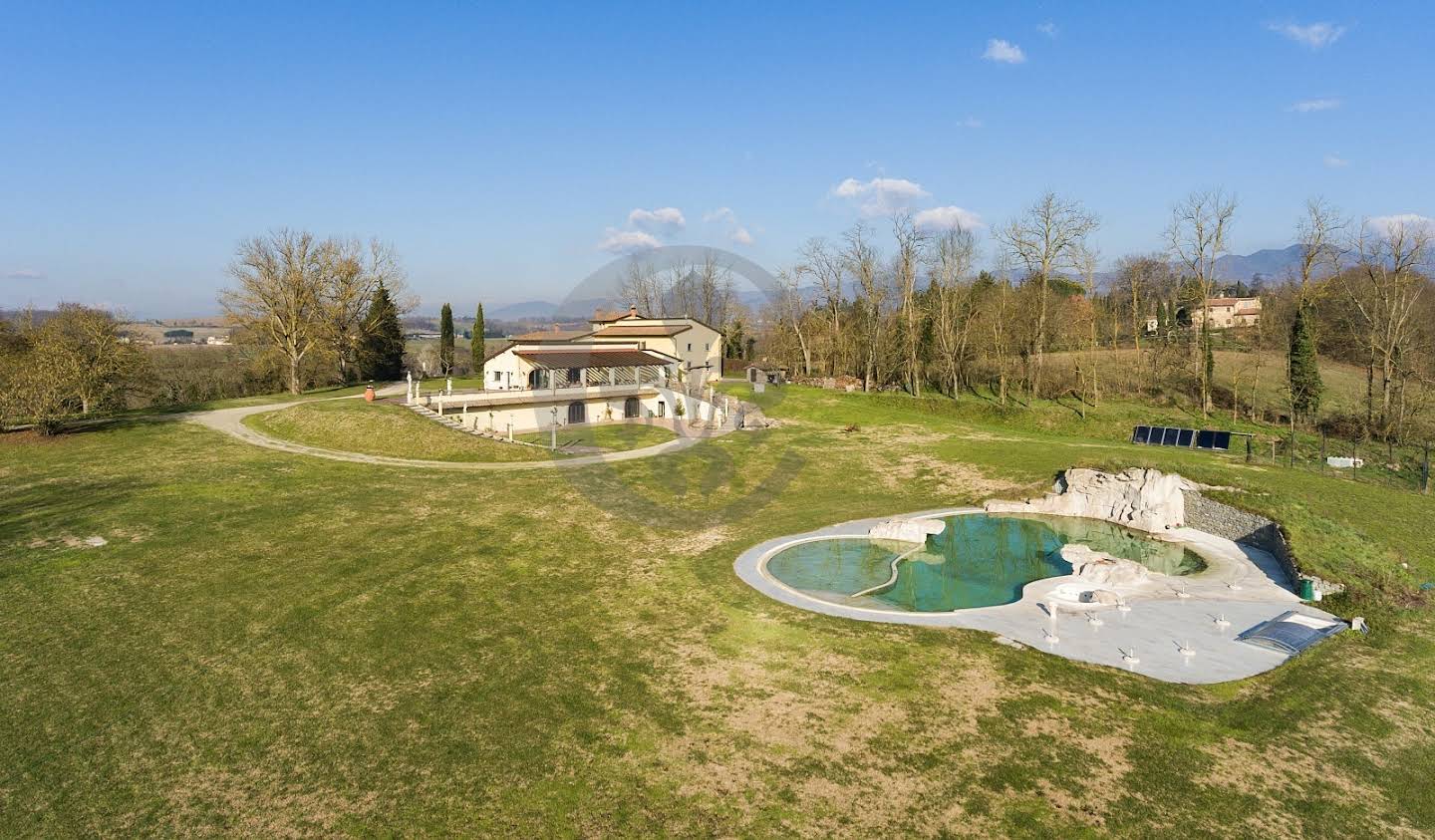 Villa with pool and garden Florence