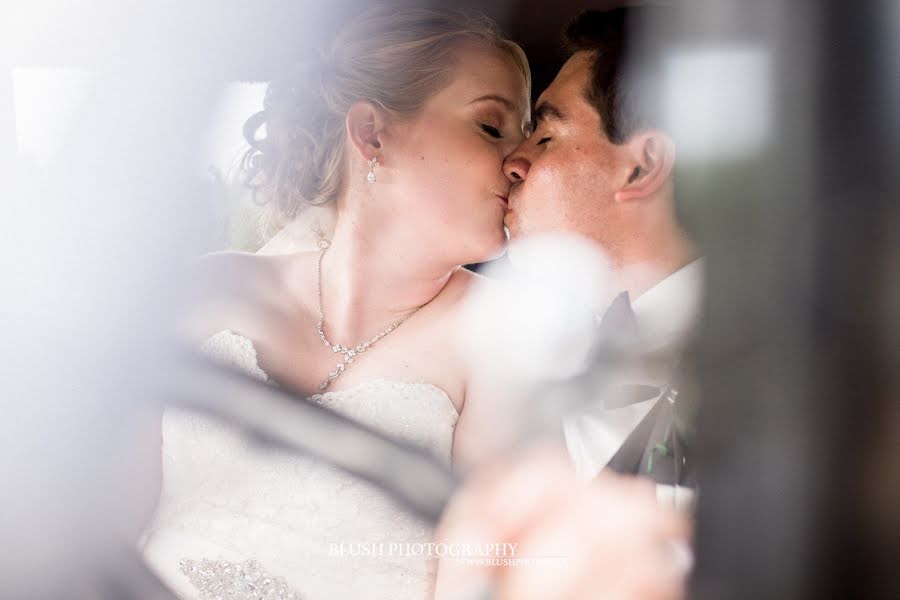 Fotógrafo de bodas Emma Amlin (emmatruswell). Foto del 23 de abril 2019