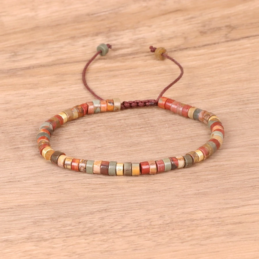 Bracelet tressé avec perles Abacus Picasso Rouge Turquoise 2x4mm, un bijou unique pour un style affirmé et raffiné.