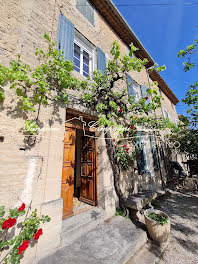 maison à Pernes-les-Fontaines (84)