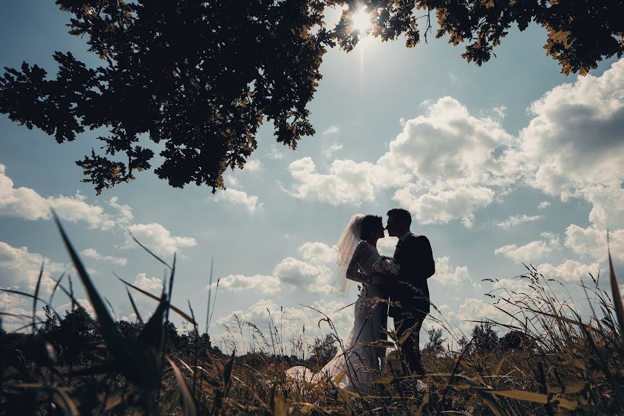 Fotógrafo de casamento Evgeniy Lavrov (evgenylavrov). Foto de 17 de abril 2020