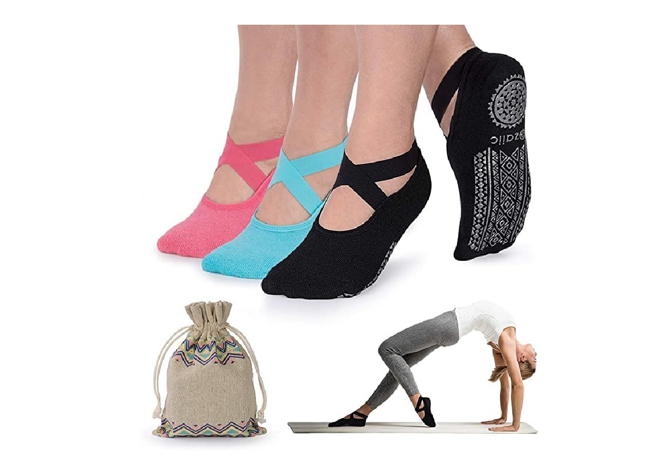  Ozaiic Yoga Socks for Women Non-Slip Grips & Straps