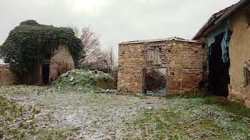 maison à Saint-Priest-Bramefant (63)