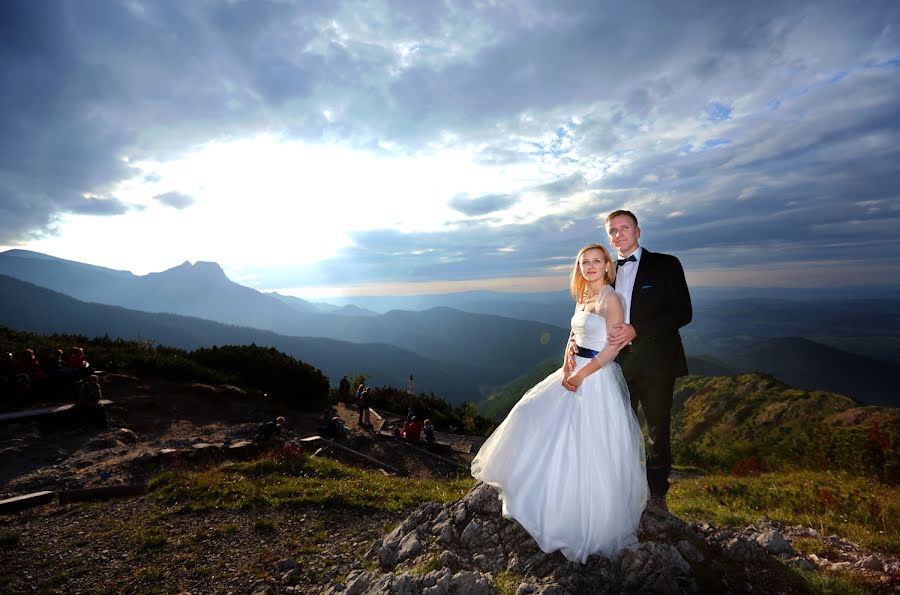 Wedding photographer Krystian Janeczek (janeczek). Photo of 10 April 2015