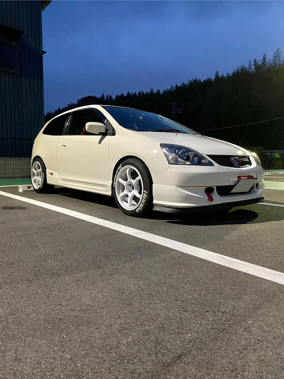 シビックタイプRのシビックタイプR・EP3・春の交通安全週間・ドライブに関するカスタム事例の投稿画像2枚目