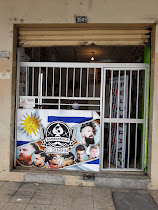 Barbershop " El Charrua"