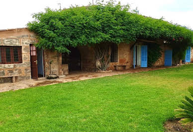 Villa with pool and terrace 5