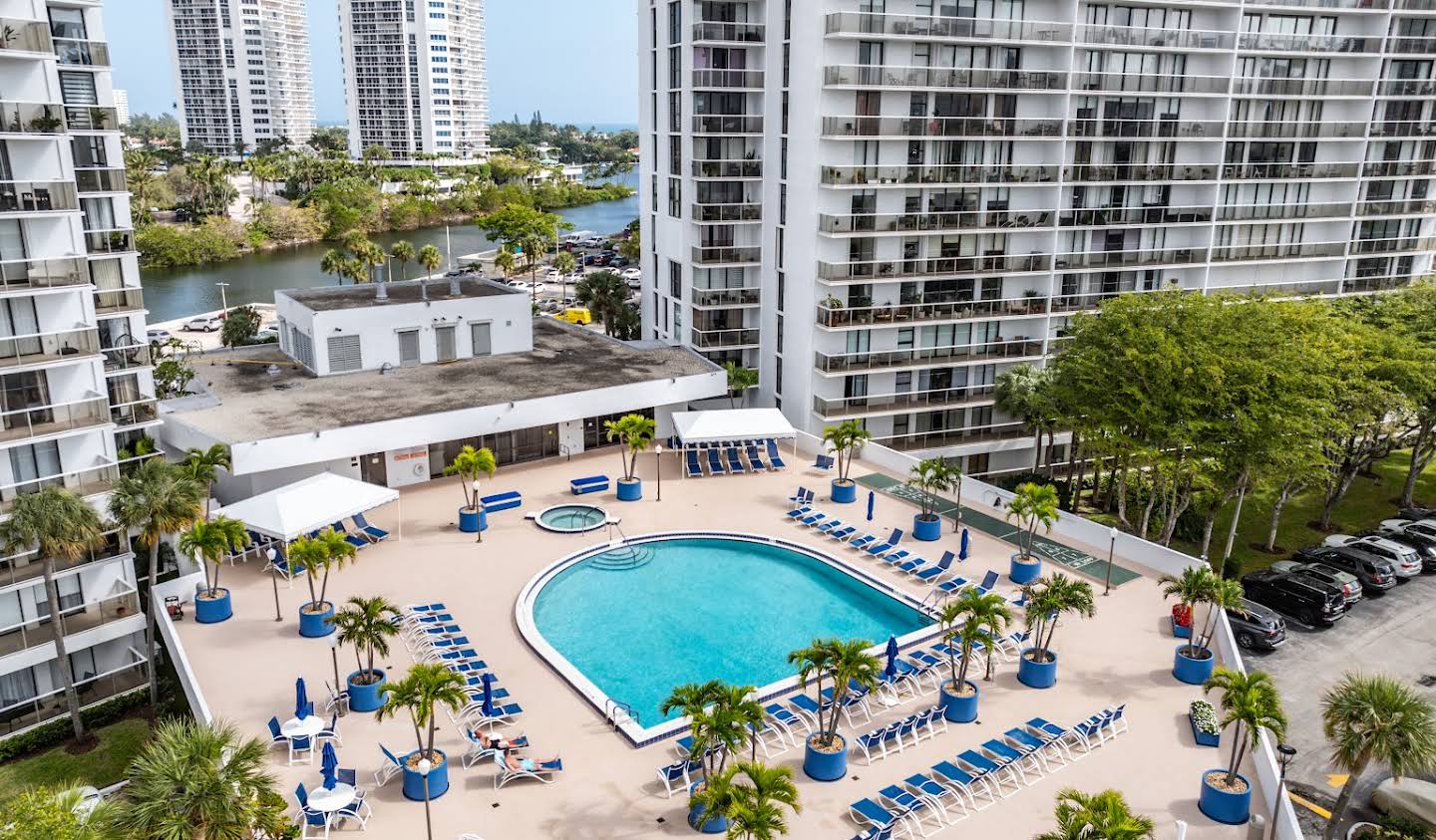 Apartment Aventura