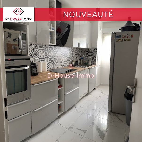 Vente appartement 3 pièces 70 m² à Cergy (95000), 210 000 €