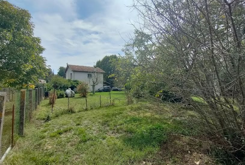  Vente Terrain à bâtir - 800m² à Villenave-d'Ornon (33140) 