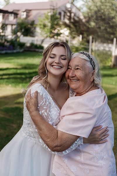 Wedding photographer Viktoriya Reshetnikova (vikareshka). Photo of 12 September 2022