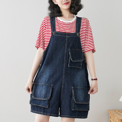 Title 7, Fashionable Loose Fitting Thin Shorts Set for W...