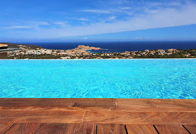 Propriété avec piscine en bord de mer 4