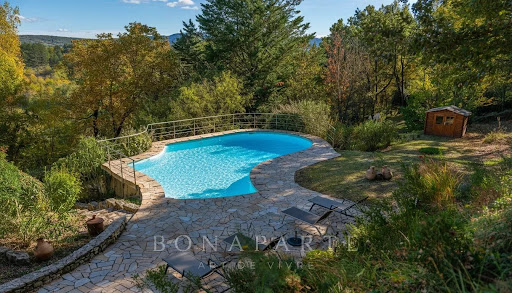 Maison avec piscine et terrasse 3