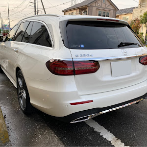 Eクラス ステーションワゴン S213