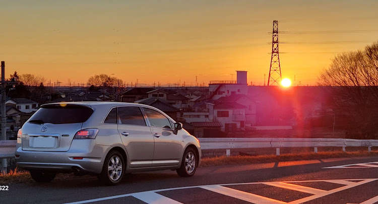 マークXジオのいつもイイネ&コメントありがとうございます🙇‍♂️・⛽映え✨・早朝ドライブ🌅・Phillips HIDに関するカスタム事例の投稿画像3枚目