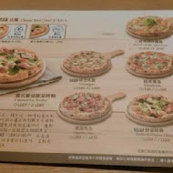 堤諾比薩  Tino's Pizza Cafe