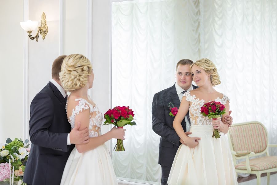 Fotógrafo de casamento Aleksey Afonkin (aleksejafonkin). Foto de 9 de outubro 2016