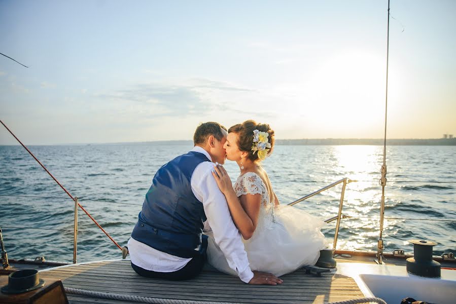 Fotógrafo de bodas Daria Agafonova (agafonovapro). Foto del 2 de abril 2019