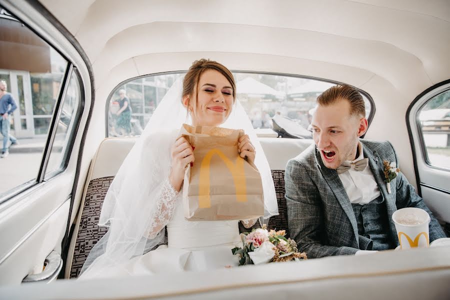 Fotografo di matrimoni Alena Dolgopolova (alenainsolence). Foto del 30 agosto 2018