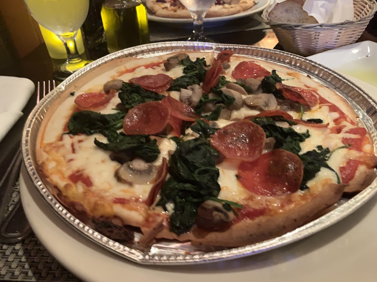 Gluten-Free Pizza at Ceci Italian Restaurant