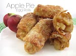 Apple Pie Egg Rolls was pinched from <a href="http://www.spendwithpennies.com/apple-pie-egg-rolls/" target="_blank">www.spendwithpennies.com.</a>