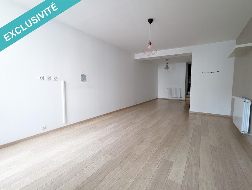 Vente appartement 3 pièces 84 m² à Voiron (38500), 172 000 €