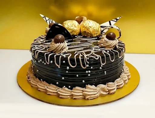 Eggless Ferrero Rocher Cake