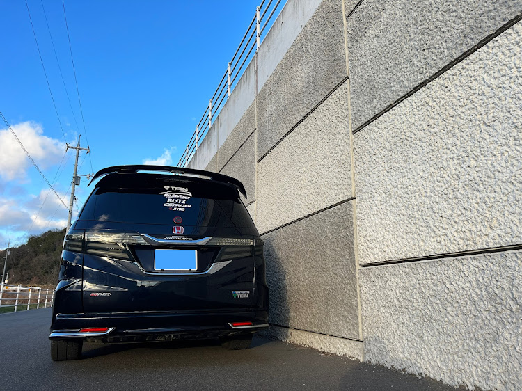 オデッセイの愛車を1行で紹介・今年の恵方は「北北西」でしたね・みなさんはちゃんと恵方を向いて食べましたか？・私はチビ達に首をグリんとやられて真東を向いてましたよ・太陽が昇る方向好きやけど今じゃないに関するカスタム事例の投稿画像8枚目