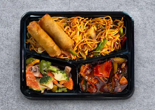 Paneer Noodle Meal Tray