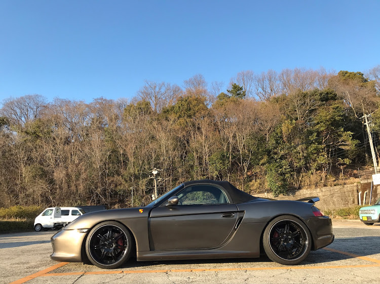 ボクスターの広島・ポルシェ・ポルシェ乗りと繋がりたい・ワイドボディー・ホイール交換に関するカスタム事例の投稿画像3枚目