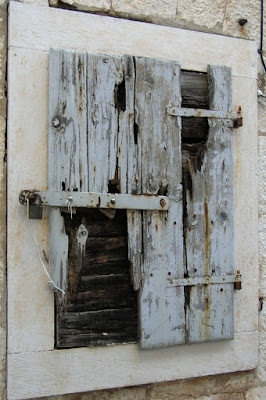 Vecchia finestra di Maura