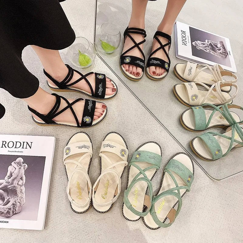 Title 9, Neue Koreanische Flache Römersandalen mit klein...