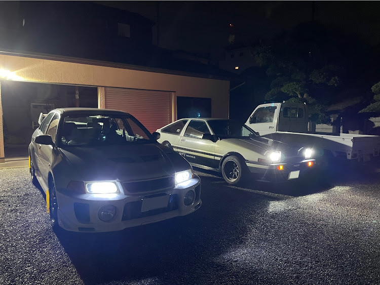 スプリンタートレノのAE86トレノ・ドライブ・エボ5・ランサーエボリューションⅤ・10月もよろしくお願いしますに関するカスタム事例の投稿画像1枚目