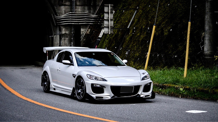 RX-8のGTウィング・gtウイング・rx8・ドライブに関するカスタム事例の投稿画像6枚目