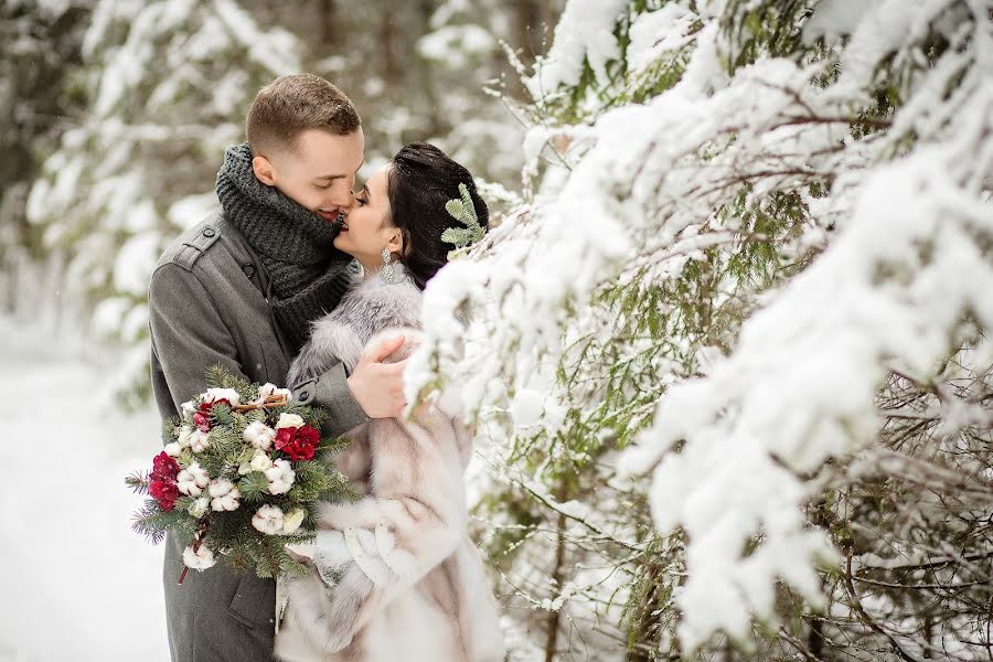 Wedding photographer Lyubov Morozova (lovemorozova). Photo of 12 March 2019