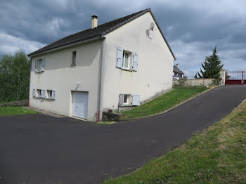 maison à Saint-Cernin (15)