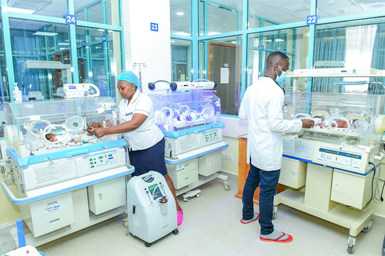 Health workers at the new born unit in Kerugoya county referral hospital.