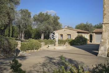 villa à Châteauneuf-Grasse (06)